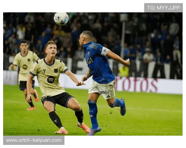 西甲： 皇马2-0奥维耶多